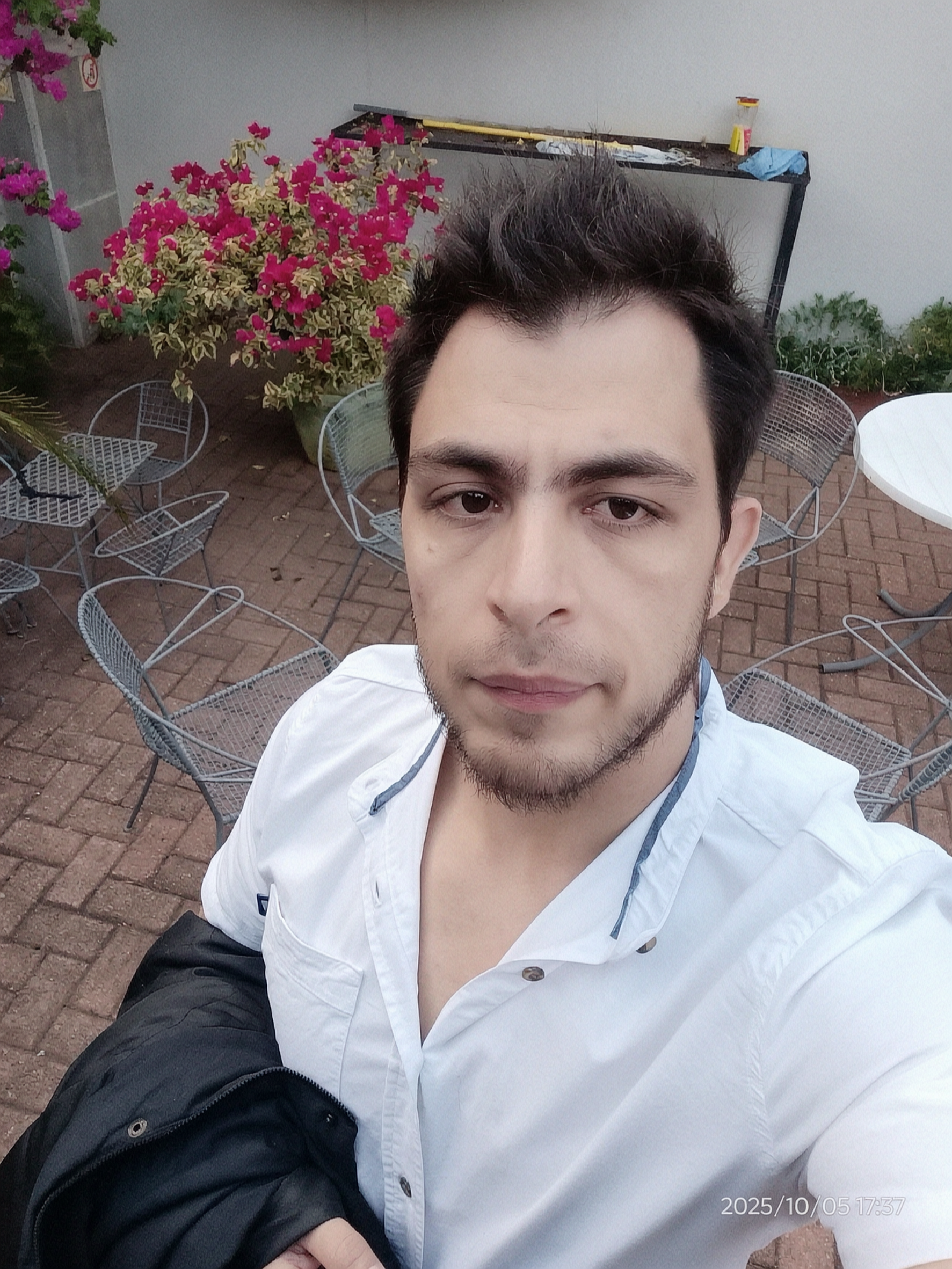 Wan 2.7 Image Pro-3